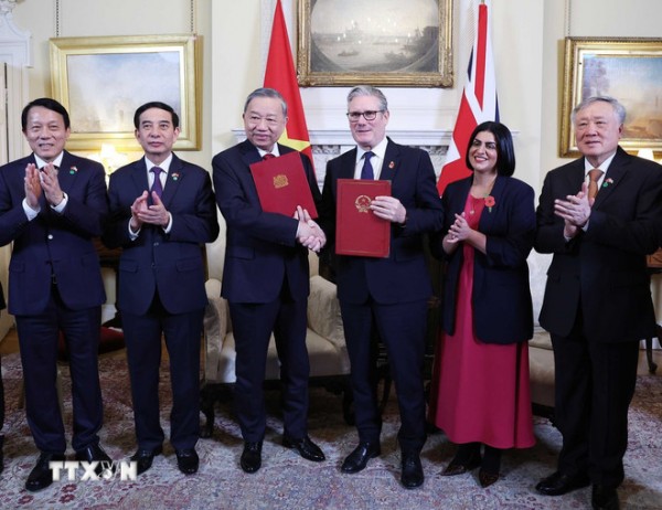 Tuyên bố chung nâng cấp quan hệ Việt Nam - Anh lên Đối tác Chiến lược toàn diện