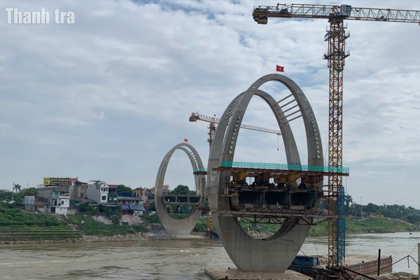 Giải ngân vốn đầu tư công 10 tháng ước đạt 51,7% kế hoạch Thủ tướng phủ giao