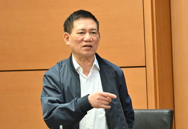 Phó Thủ tướng nói về việc mua bảo hiểm “đóng tiền thì dễ, rút ra rất khó