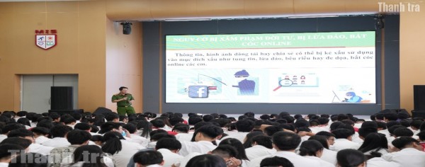 Hiểm họa đến từ không gian mạng, giải pháp nào giúp con trẻ được an toàn?