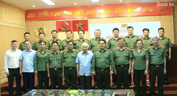 Lấy ý kiến việc xét khen thưởng Thanh tra Bộ Công an