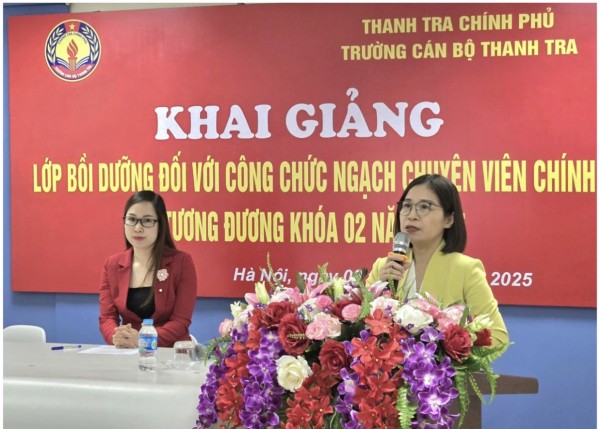190 công chức, viên chức tham dự lớp bồi dưỡng chuyên viên chính