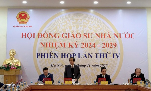 Giáo sư trẻ nhất năm 2025 là ai?