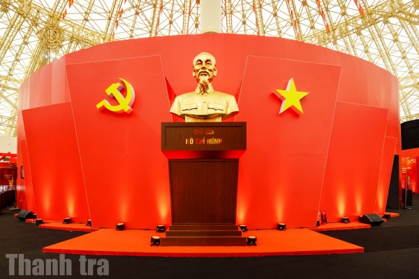 Trung ương yêu cầu thực hiện nghiêm các quy định mới về công tác cán bộ