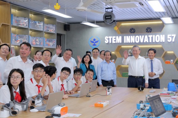 “STEM Innovation Petrovietnam”: Từ trang sách đến thực hành sáng tạo