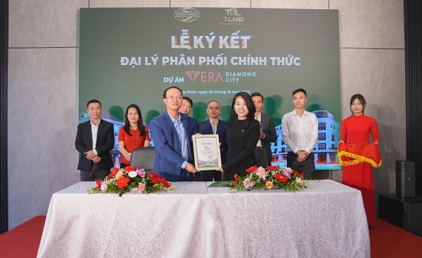 Quảng Ninh: Vinaconex ký kết với các đại lý phân phối dự án Vera Diamond City