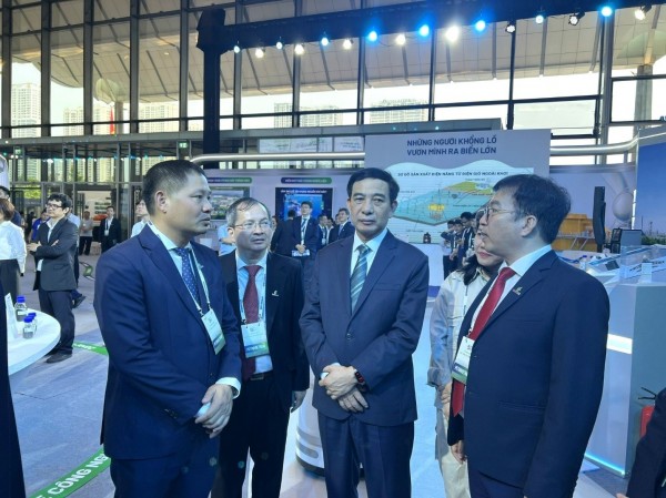 Bài 2: Từ phụ thuộc nhập khẩu đến làm chủ công nghệ, tự chủ sản xuất