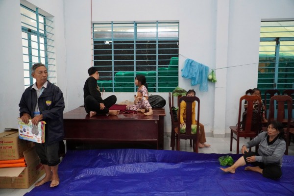 Khánh Hòa xác định các điểm nguy cơ sạt lở, gấp rút di dân chủ động ứng phó bão số 13