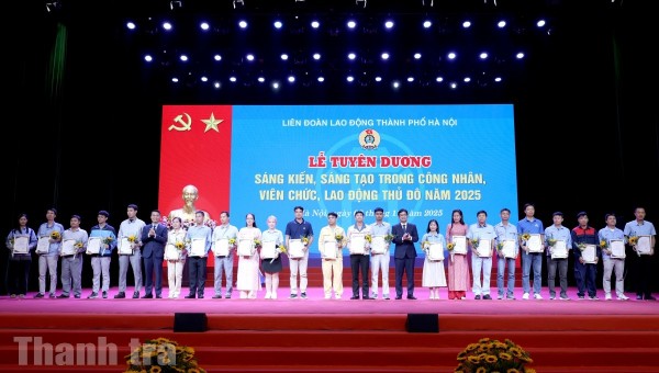 Trao giải Hội thi thợ giỏi và tuyên dương “Sáng kiến, sáng tạo trong công nhân, viên chức, lao động Thủ đô” năm 2025