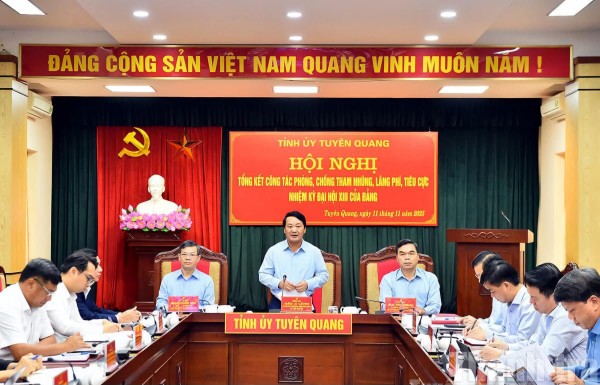 Tuyên Quang: Nhiều tập thể, cá nhân được khen thưởng trong công tác phòng chống tham nhũng, lãng phí