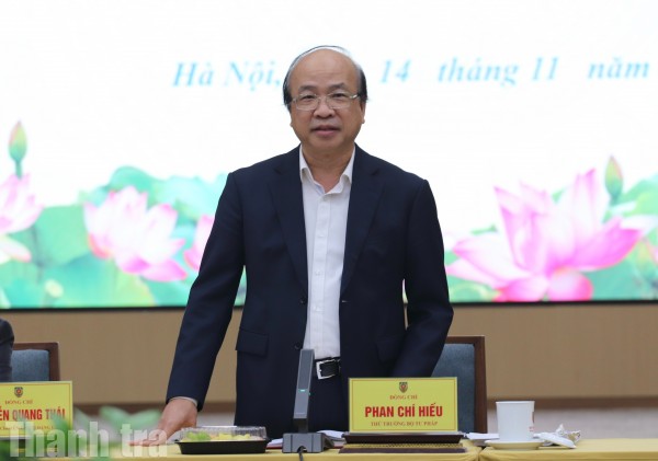 Nhiều góp ý quan trọng hoàn thiện dự thảo văn kiện trình Đại hội Đảng XIV