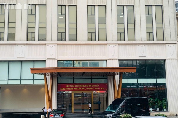 Thao túng thị trường chứng khoán 02 cá nhân bị xử phạt 3 tỷ đồng