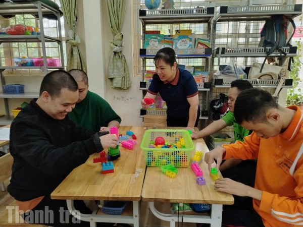 Cô giáo Huyền - Người giữ lửa yêu thương ở Làng Hữu nghị Việt Nam