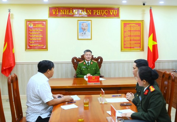 Lãnh đạo Bộ Công an tiếp công dân định kỳ