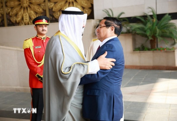 Thủ tướng Nhà nước Kuwait chủ trì lễ đón Thủ tướng Phạm Minh Chính