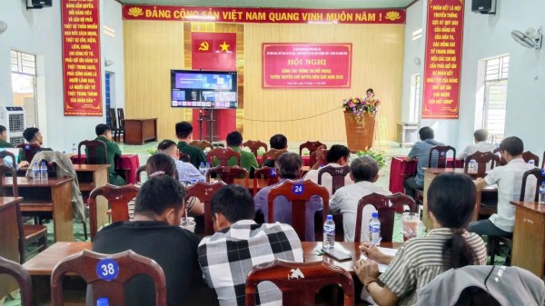 Người dân vùng biên Đắk Lắk được trang bị thêm kiến thức bảo vệ chủ quyền quốc gia