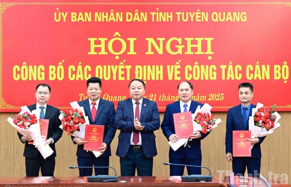 Nhiều tập thể, cá nhân được khen thưởng tại Lễ kỷ niệm 80 năm Ngày truyền thống ngành Thanh tra Việt Nam