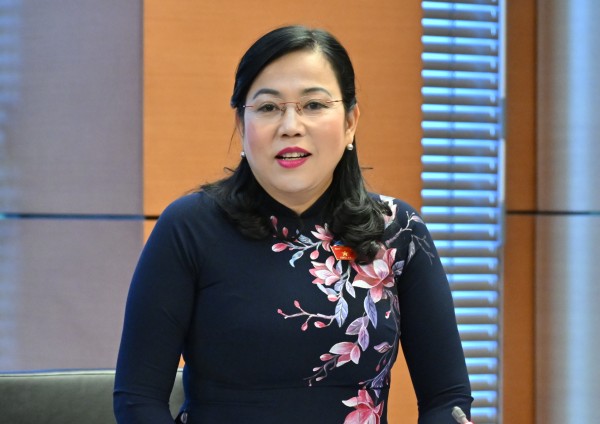 Đại biểu Quốc hội: Nghe ca sĩ hát không biết thật hay AI, cần gắn nhãn sản phẩm do AI tạo ra