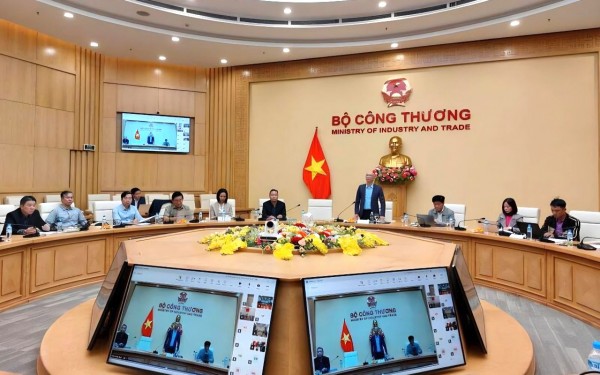 Chiến lược logistics: 