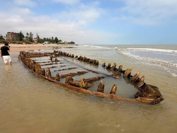 Khẩn trương tổ chức thăm dò, lập dự án khai quật khảo cổ khu vực phát hiện tàu cổ ven biển Đà Nẵng