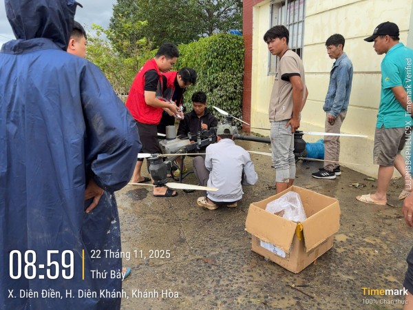 Viettel đồng hành với người dân vùng thiên tai