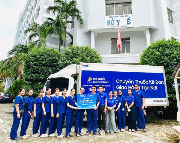 Long Châu khẩn cấp tiếp viện 3 tấn thuốc men, vật tư y tế cho vùng lũ lịch sử tại miền Trung