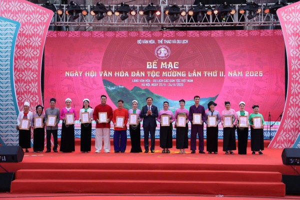 Khép lại Ngày hội Văn hóa dân tộc Mường lần thứ II đậm đà bản sắc